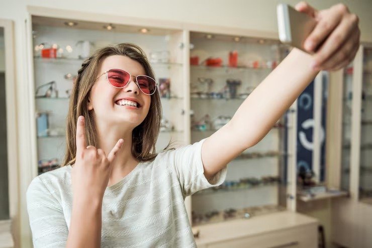 Find the Perfect Eyewear Shop Near Me: A Complete Guide to Stylish and Comfortable Vision