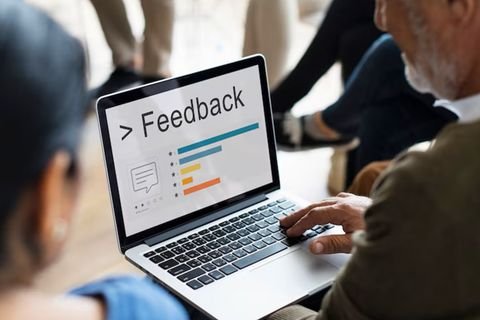 How Businesses Build Authority Through Digital Feedback